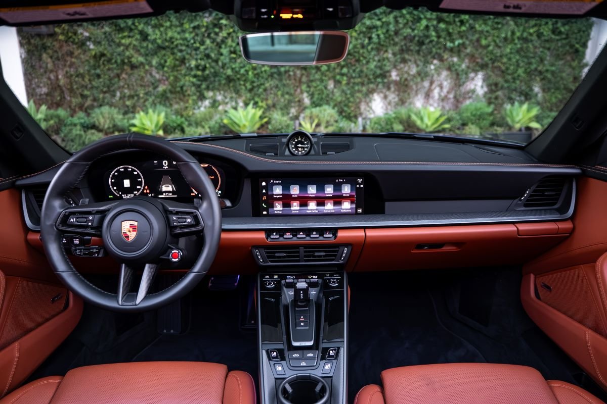 Porsche Carrera 4S Cabriolet rental in Los Angeles