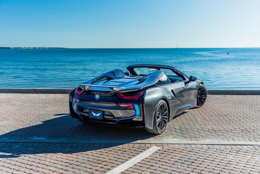 BMW i8 Roadster Rental in Los Angeles