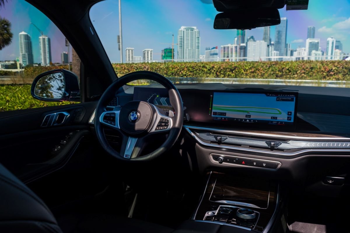 BMW X7 rental in Miami