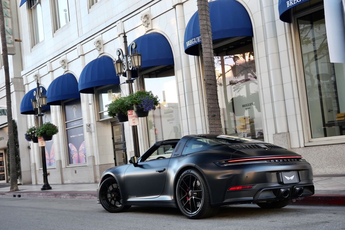 Rent a Porsche 911 Targa 4 GTS in LAX
