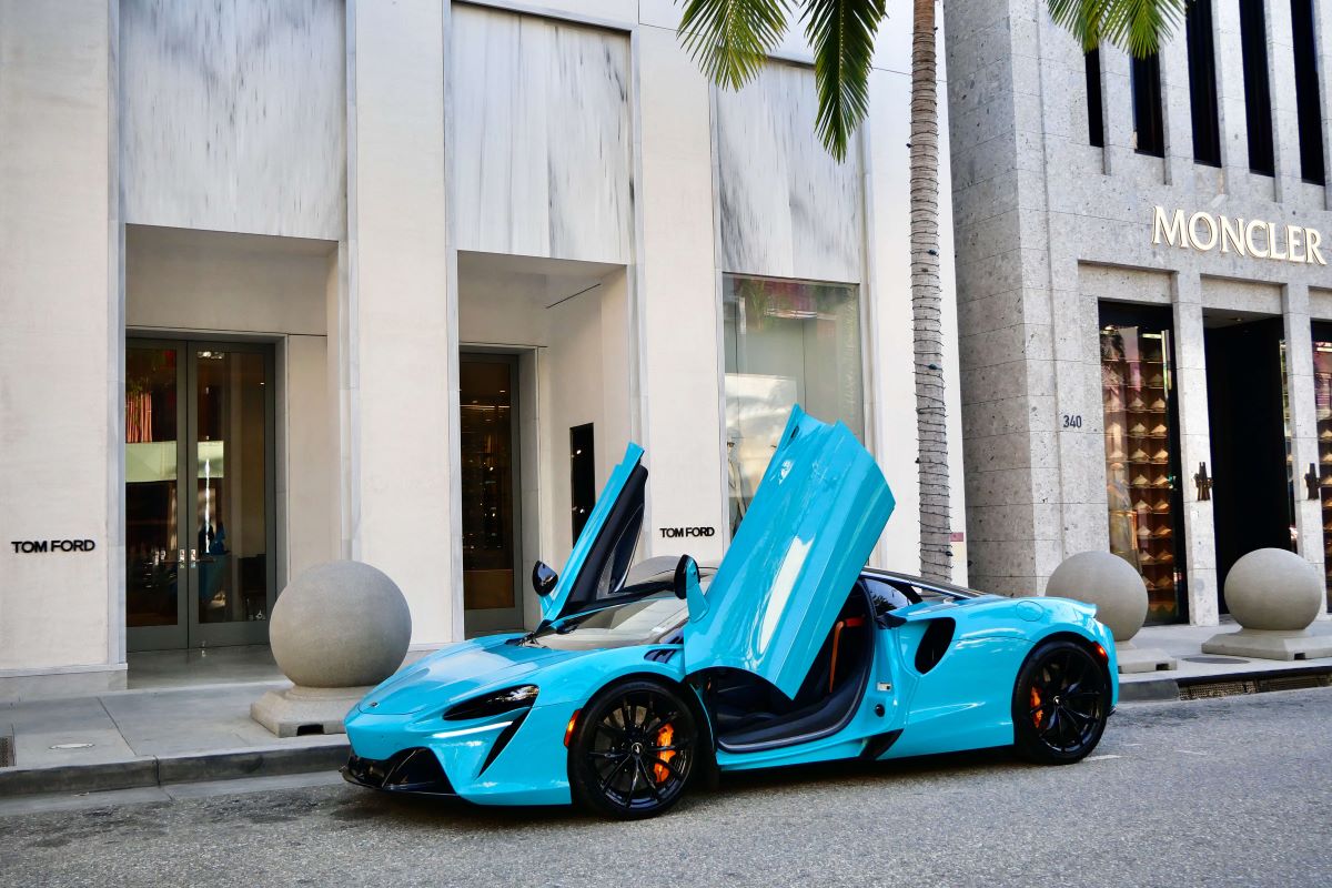 McLaren Artura  rental LAX