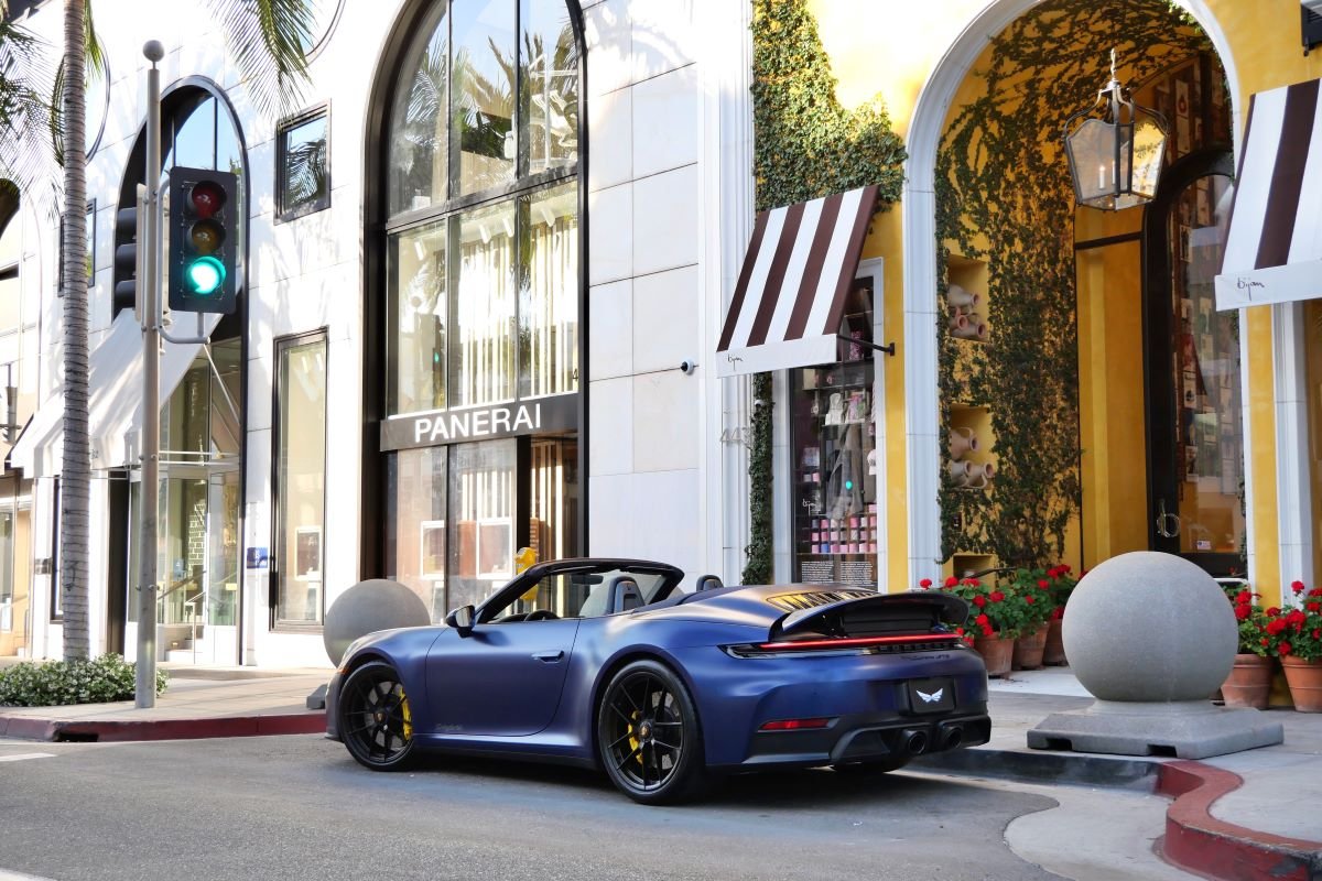 Rent a 2025 Porsche 911 Carrera GTS Cabriolet Rent a 2025 Porsche 911 Carrera GTS Cabriolet