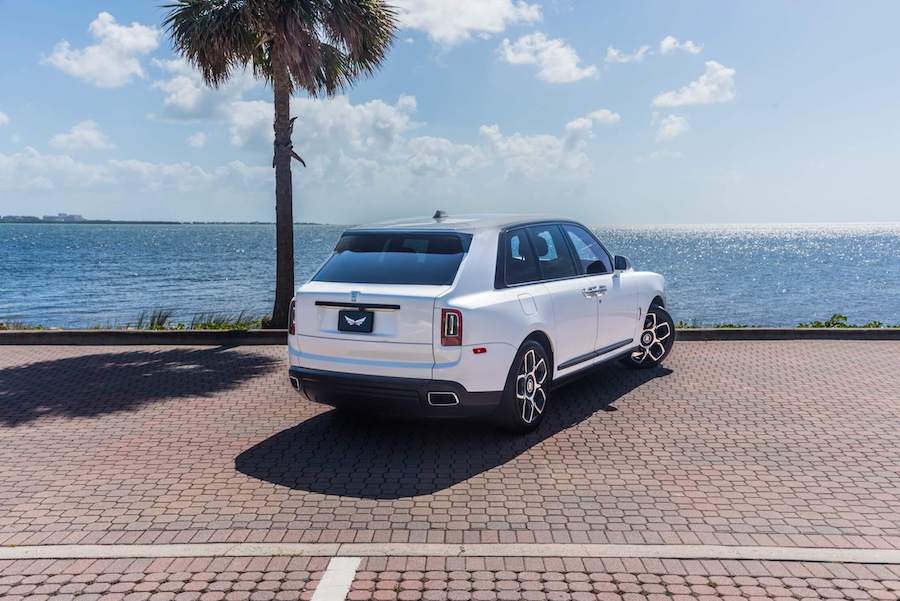 Rolls Royce Cullinan for Rent in Los Angeles