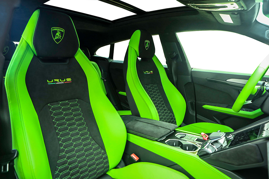 2020 Lamborghini Urus Green