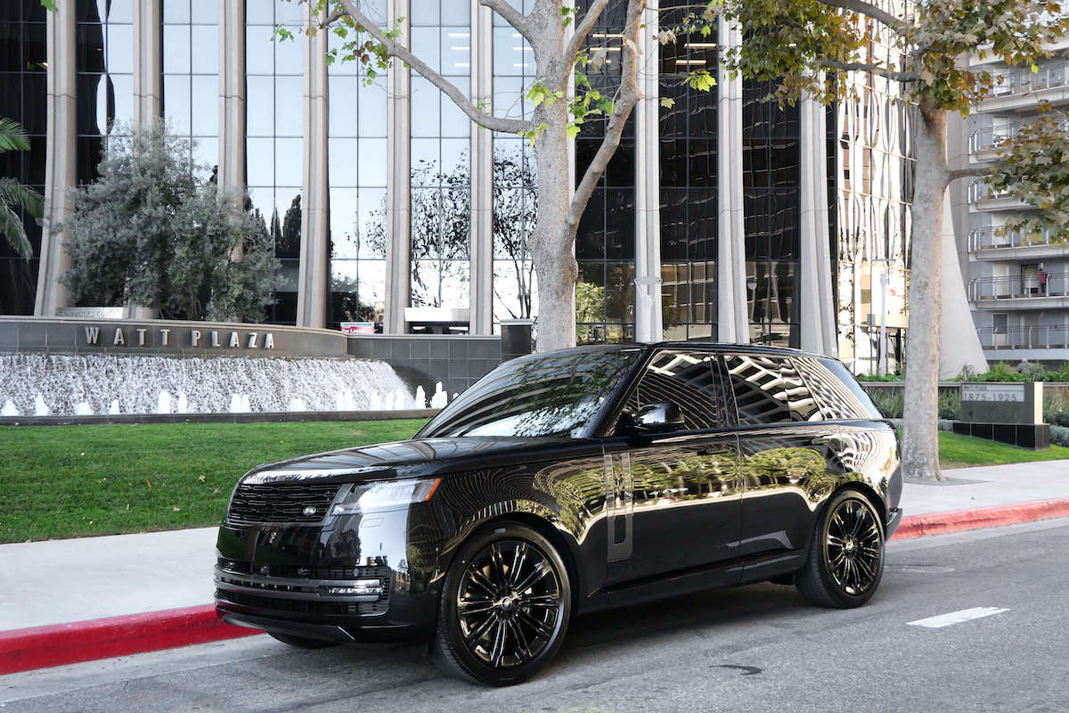 Rent a Range Rover P400 2025 LAX