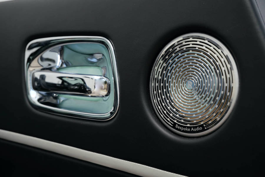 Rent Rolls Royce Dawn Black Badge LA