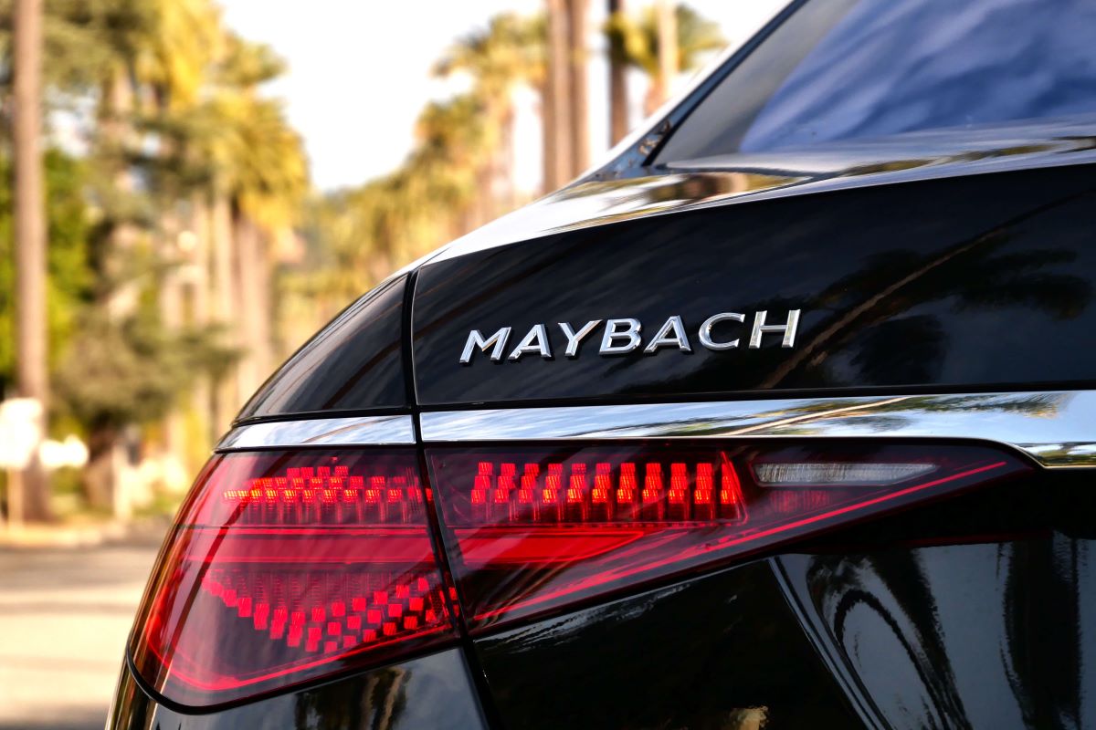Mercedes Maybach S680 rental LAX Mercedes Maybach S680 rental LAX