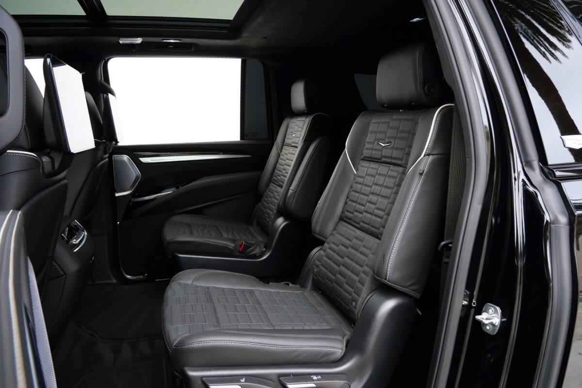 Rent a 2025 Cadillac Escalade Platinum in Los Angeles Rent a 2025 Cadillac Escalade Platinum in Los Angeles