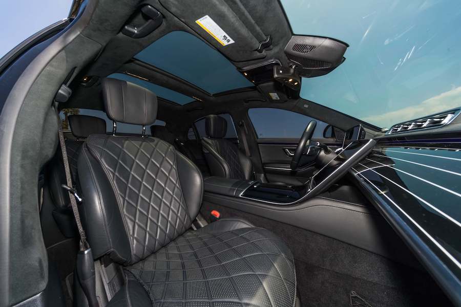Mercedes-Benz S580 Rental Mercedes-Benz S580 Rental