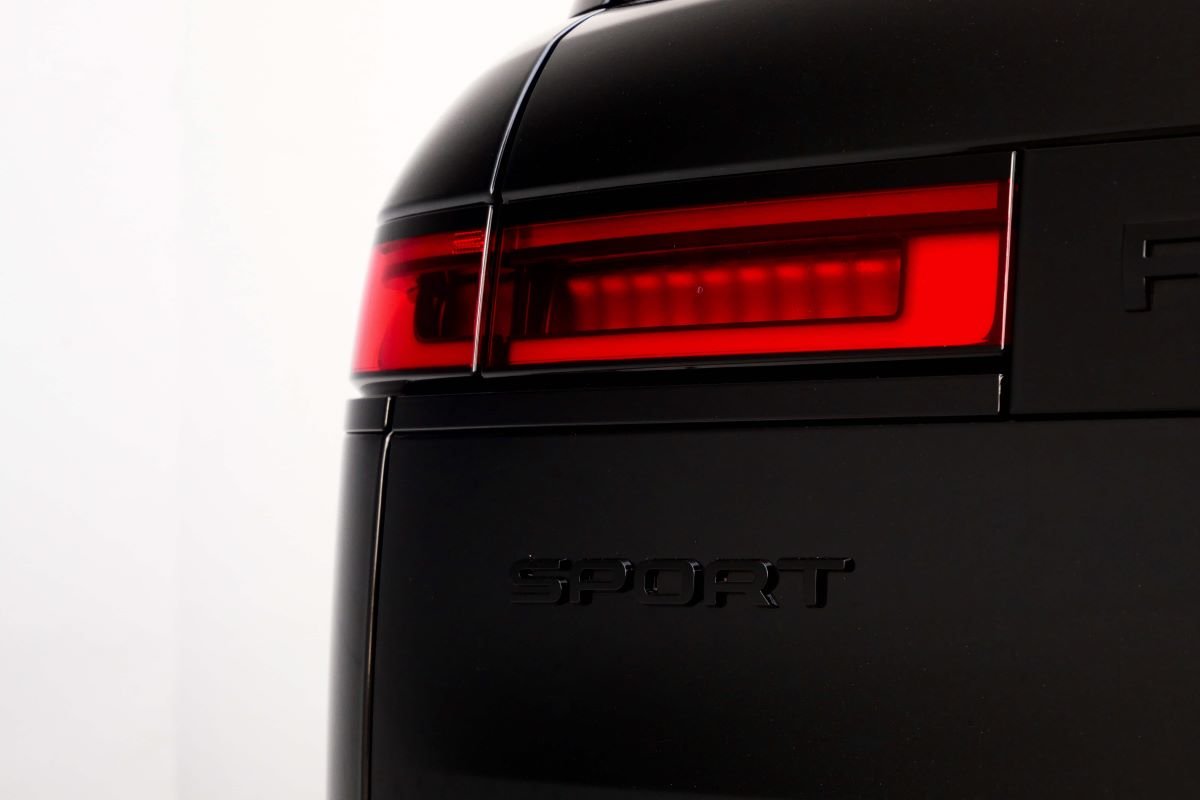 Range Rover Sport Dynamic 2025 rental LAX