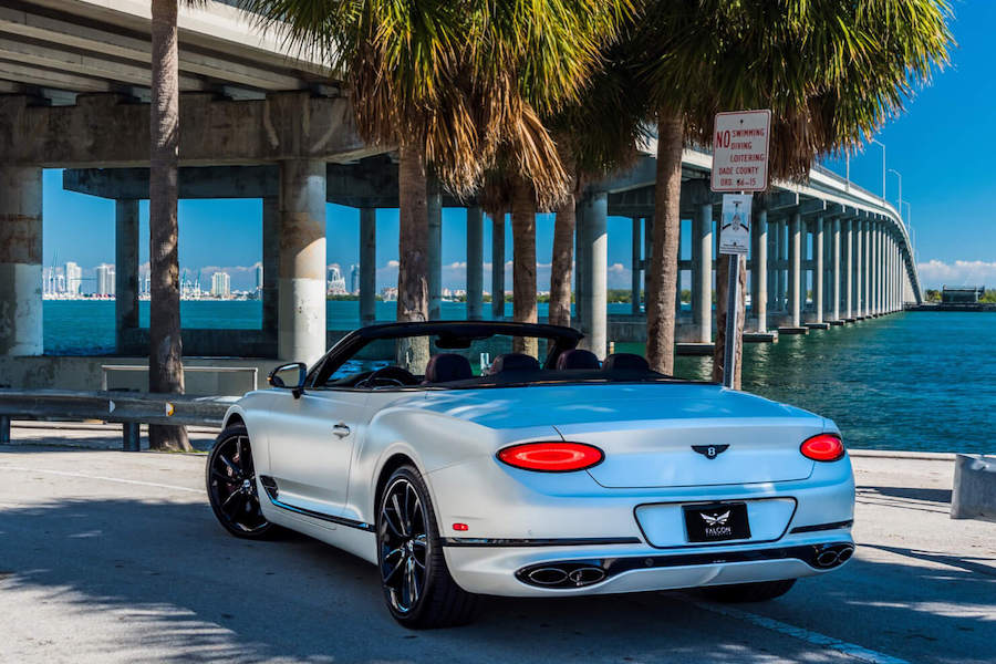 Rent a White Bentley Continental GTC in Miami Rent a White Bentley Continental GTC in Miami
