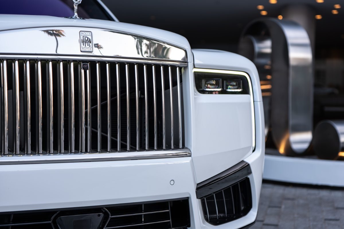 Rolls Royce Cullinan rental in Los Angeles
