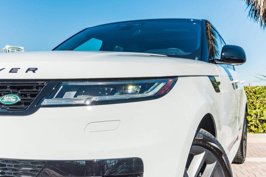 White Range Rover Sport Dynamic Rental Miami