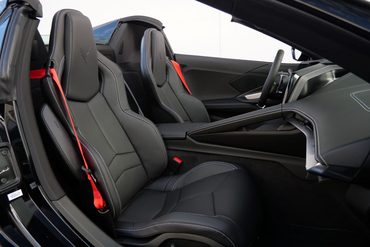 rent a C8 Corvette convertible 2026 in LAX rent a C8 Corvette convertible 2026 in LAX