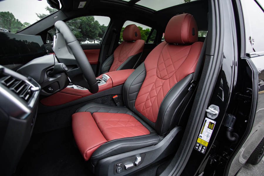 Rent BMW X6 M40i 2024 Black