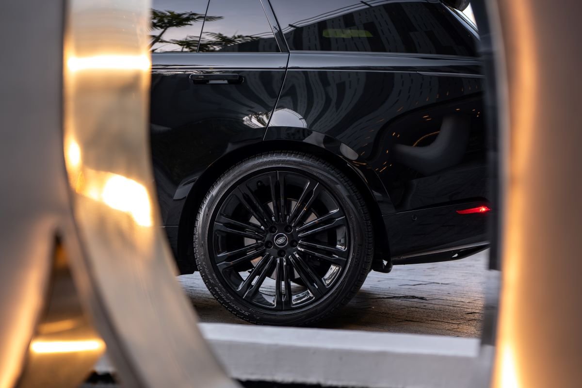 Range Rover Autobiography Rental in Los Angeles Range Rover Autobiography Rental in Los Angeles