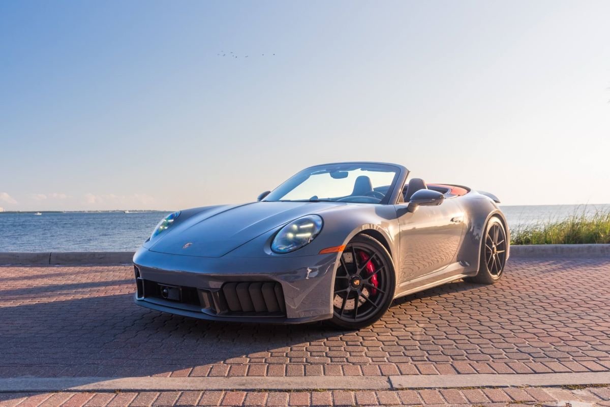 Porsche Carrera S cabriolet rental in miami