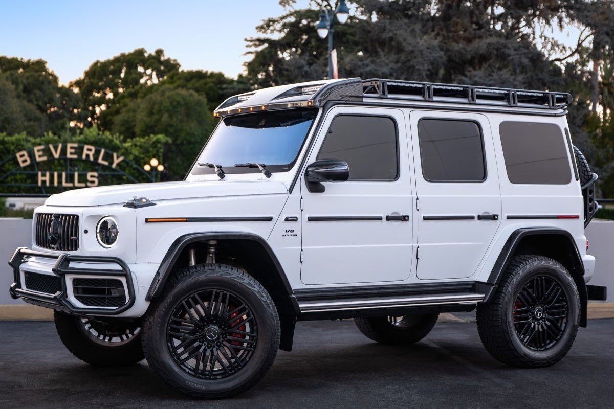 Mercedes AMG G63 4x4² rental in Los Angeles