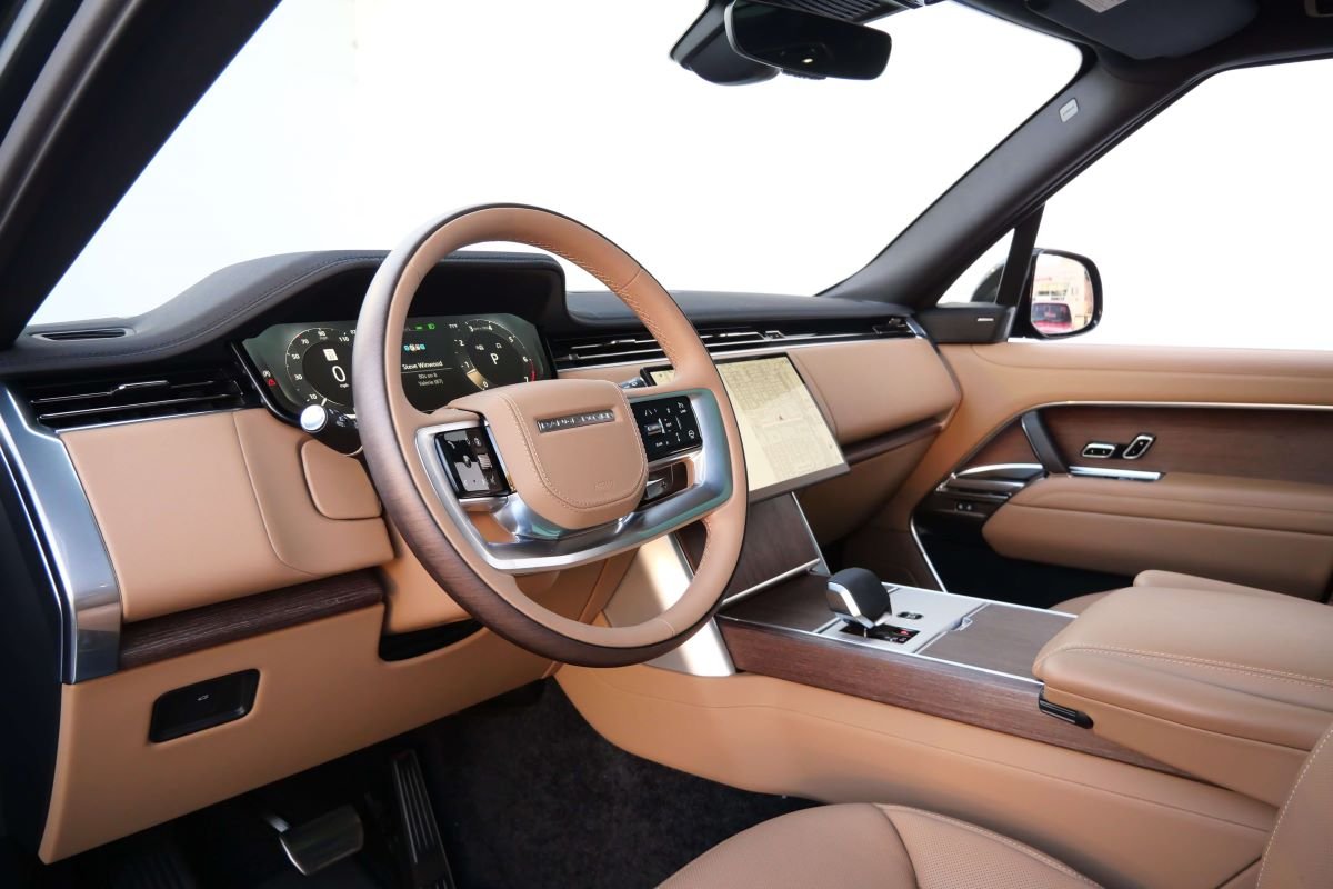 RangeRover P400 LWB 2025 rental Los Angeles