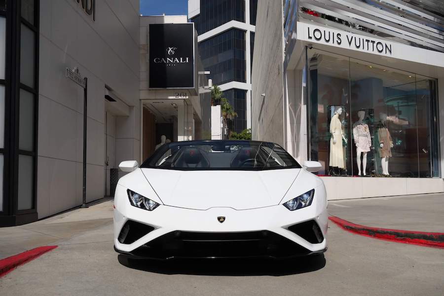 Lamborghini Huracan EVO Spyder for Rental Los Angeles