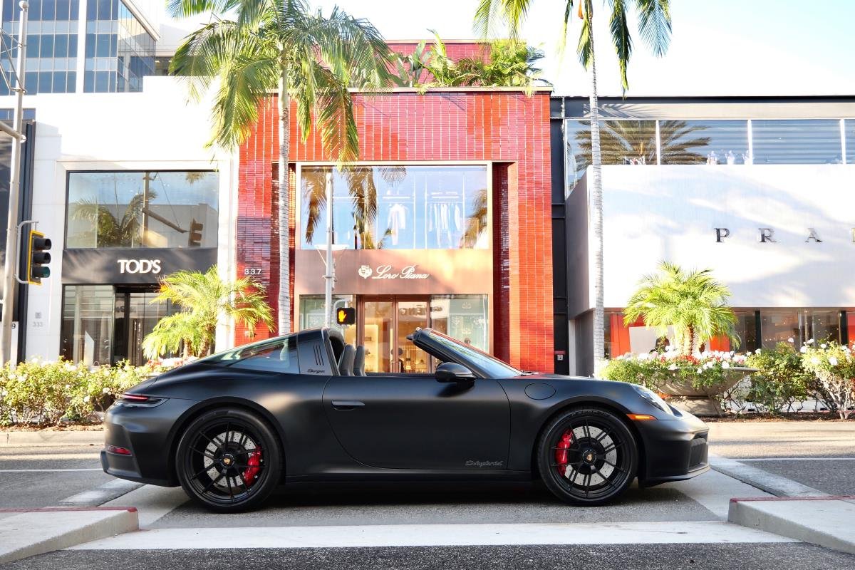 Porsche 911 Targa 4 GTS for rent in Los Angeles