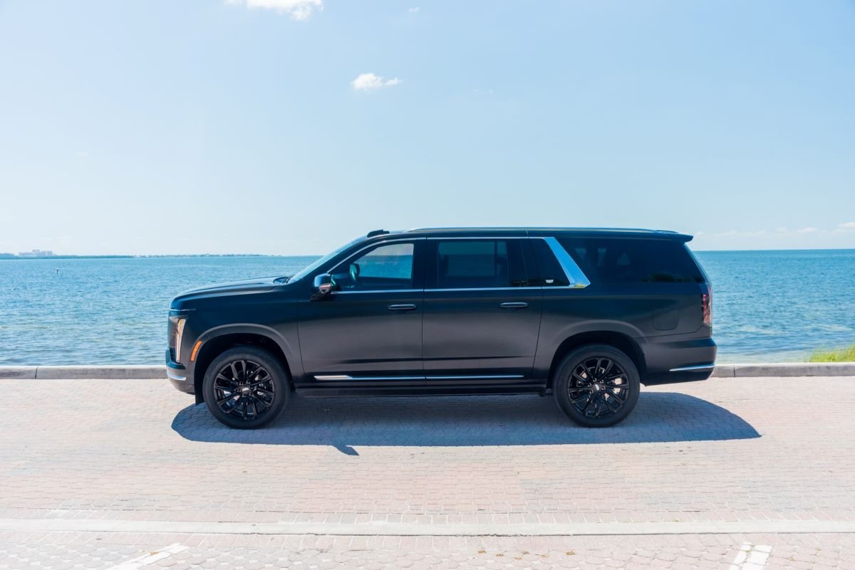 Cadillac ESV rental in Miami