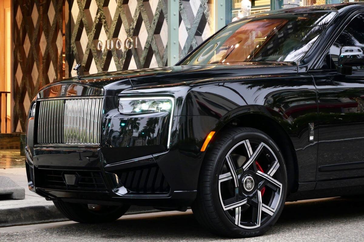2025 Rolls Royce Cullinan Black Badge Rental LAX