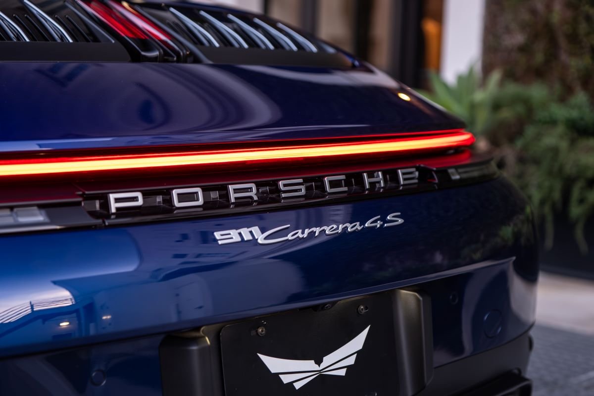 Porsche Carrera 4S Cabriolet rental in Los Angeles