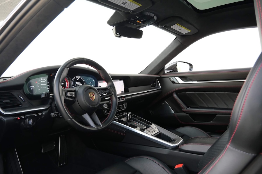 Rent a Porsche 911 Turbo S 2023 Los Angeles