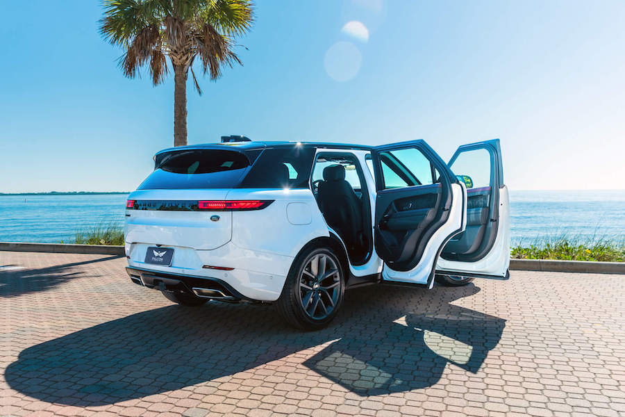 Rent a White Range Rover Sport Dynamic in Miami