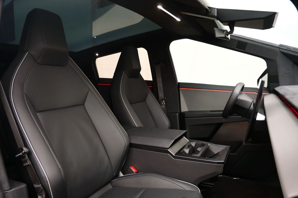 Tesla Cyberbeast 2024 for Rent in Los Angeles