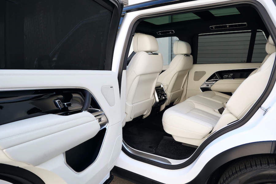 Range Rover P530 LWB 2023 White For Rent in LA