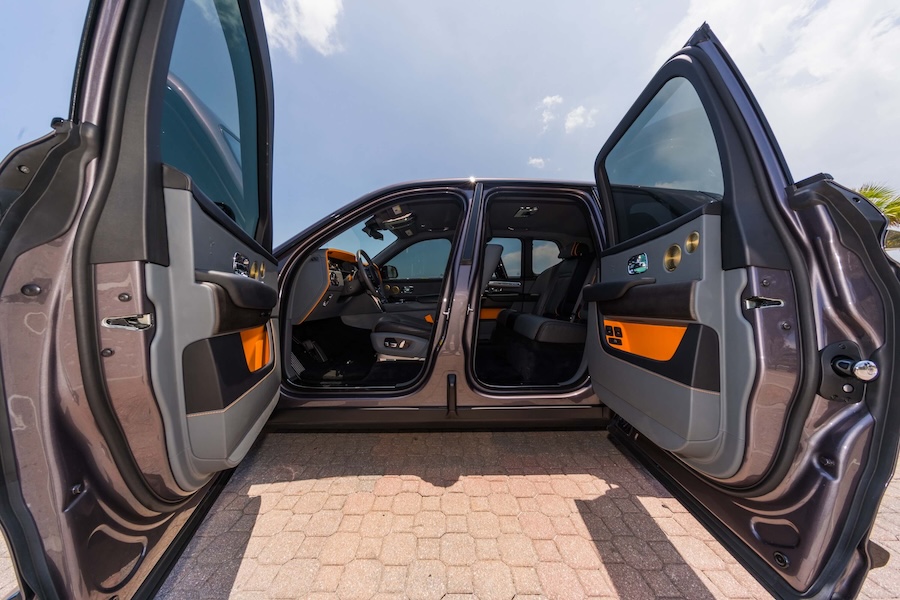 Rolls Royce Cullinan Gray 2023 for Rental Los Angeles