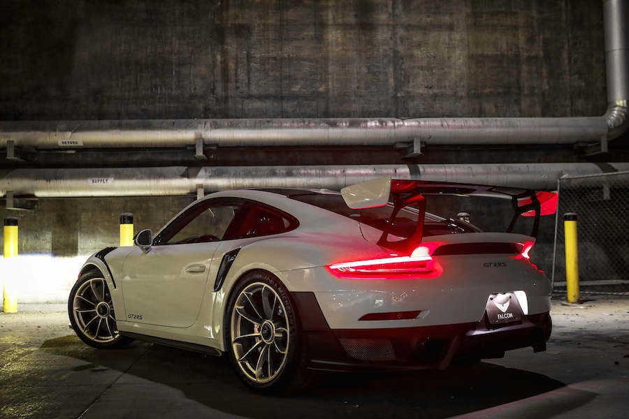 Porsche 911 GT2 RS Rental Porsche 911 GT2 RS Rental