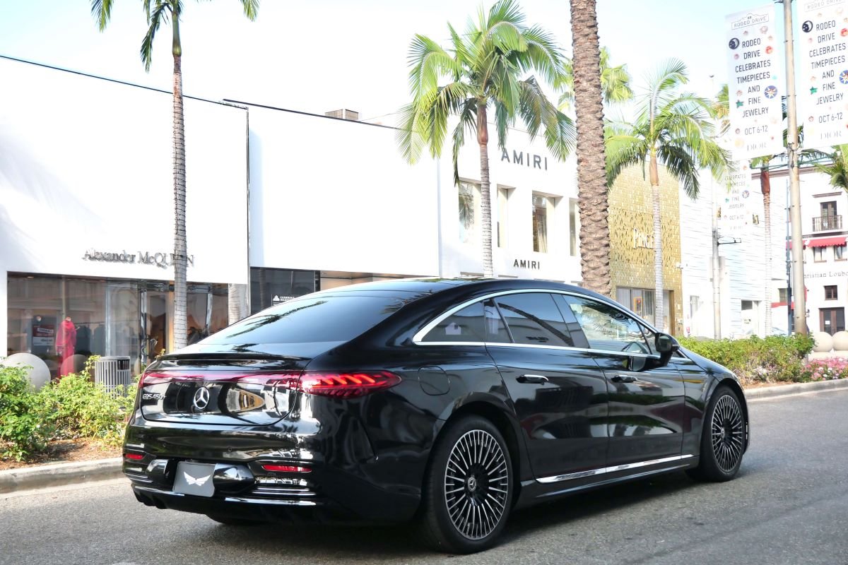 Mercedes-Benz EQS 450 rental LAX Mercedes-Benz EQS 450 rental LAX