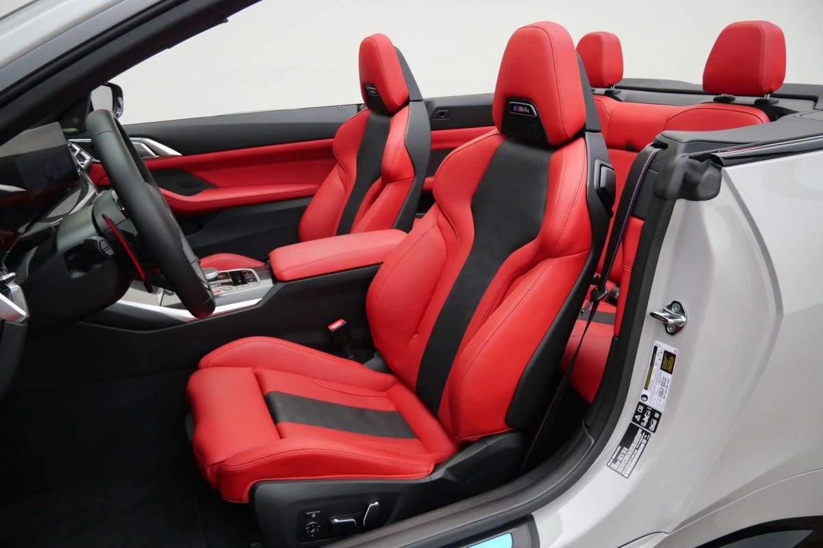 rent a BMW Competition Convertible 2025 in LAX rent a BMW Competition Convertible 2025 in LAX