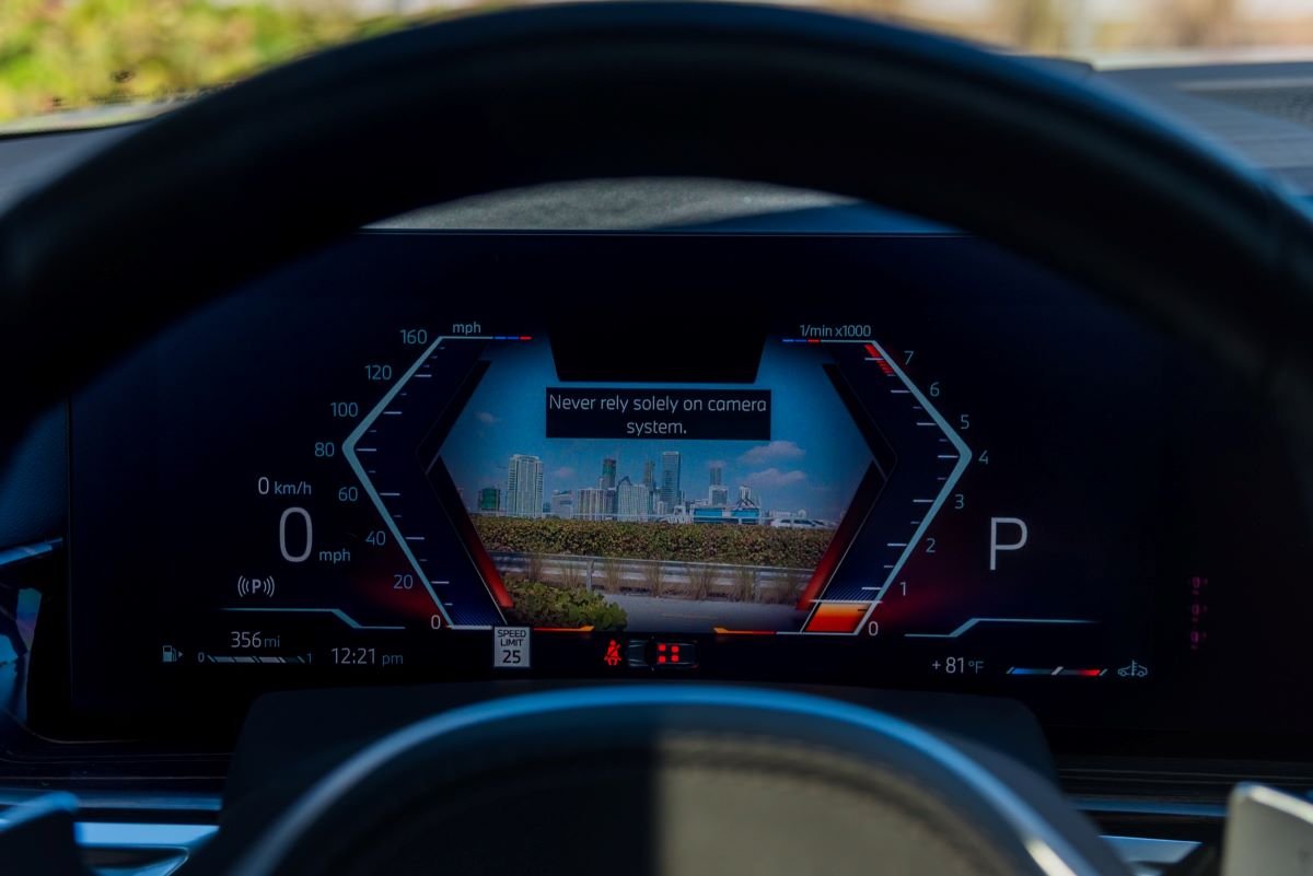 BMW X7 rental in Miami