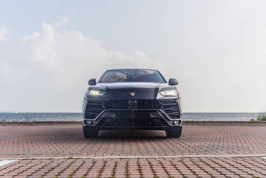 Lamborghini Urus For Rental in Miami