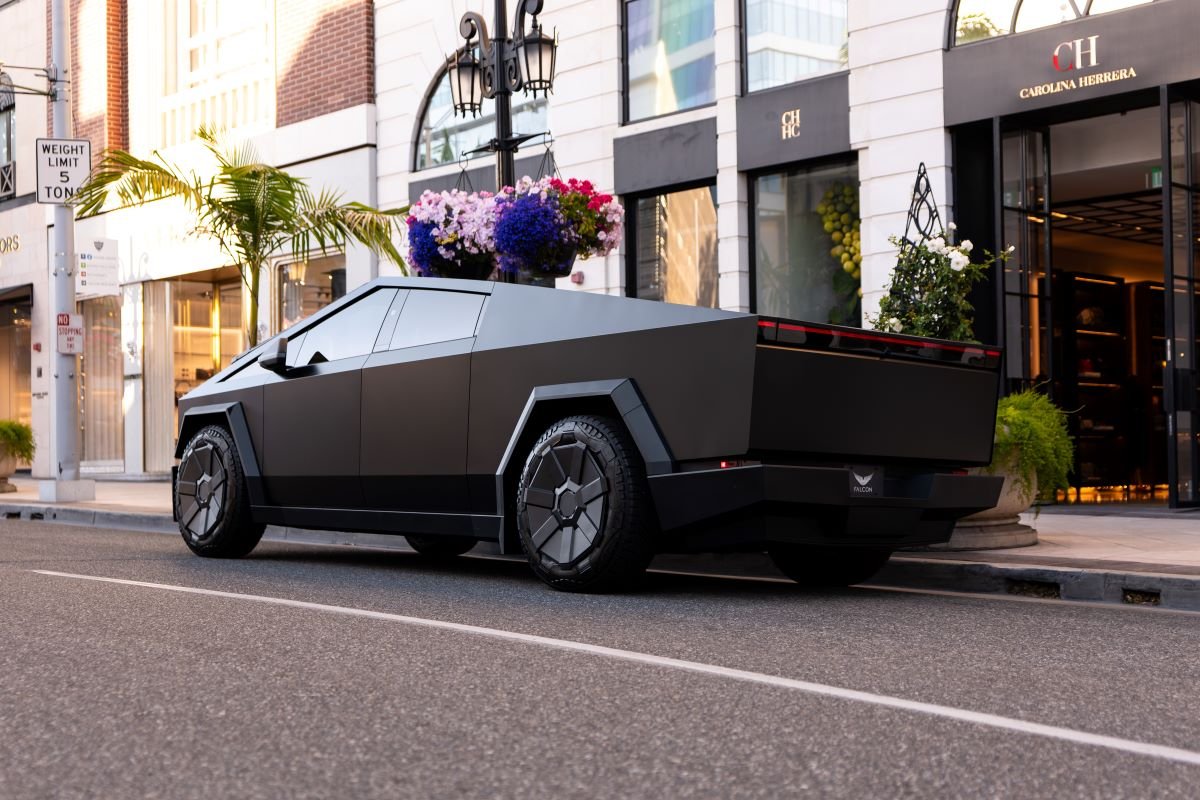 Tesla Cybertruck FSD 2026 Rental LAX