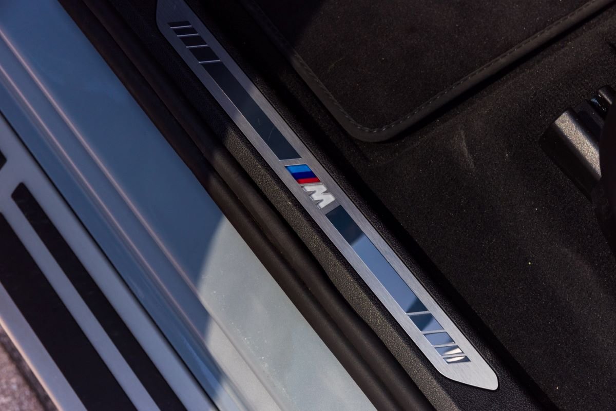 BMW X7 rental in Miami
