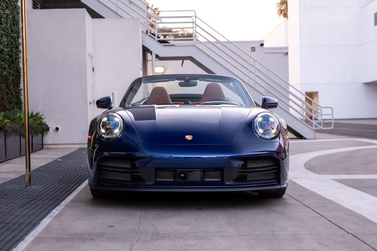 Porsche Carrera 4S Cabriolet rental in Los Angeles