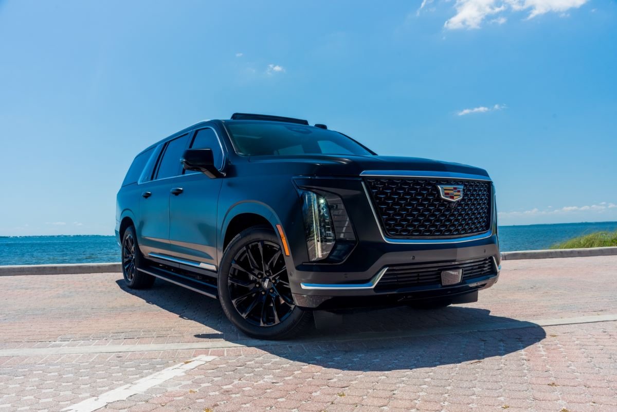 Cadillac ESV rental in Miami