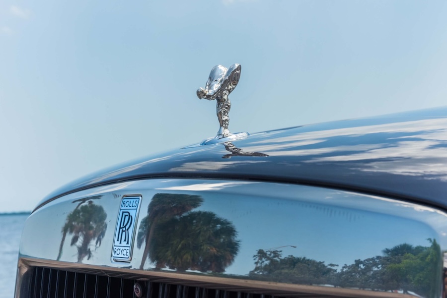 Rolls Royce Cullinan Gray 2023 for Rent LA