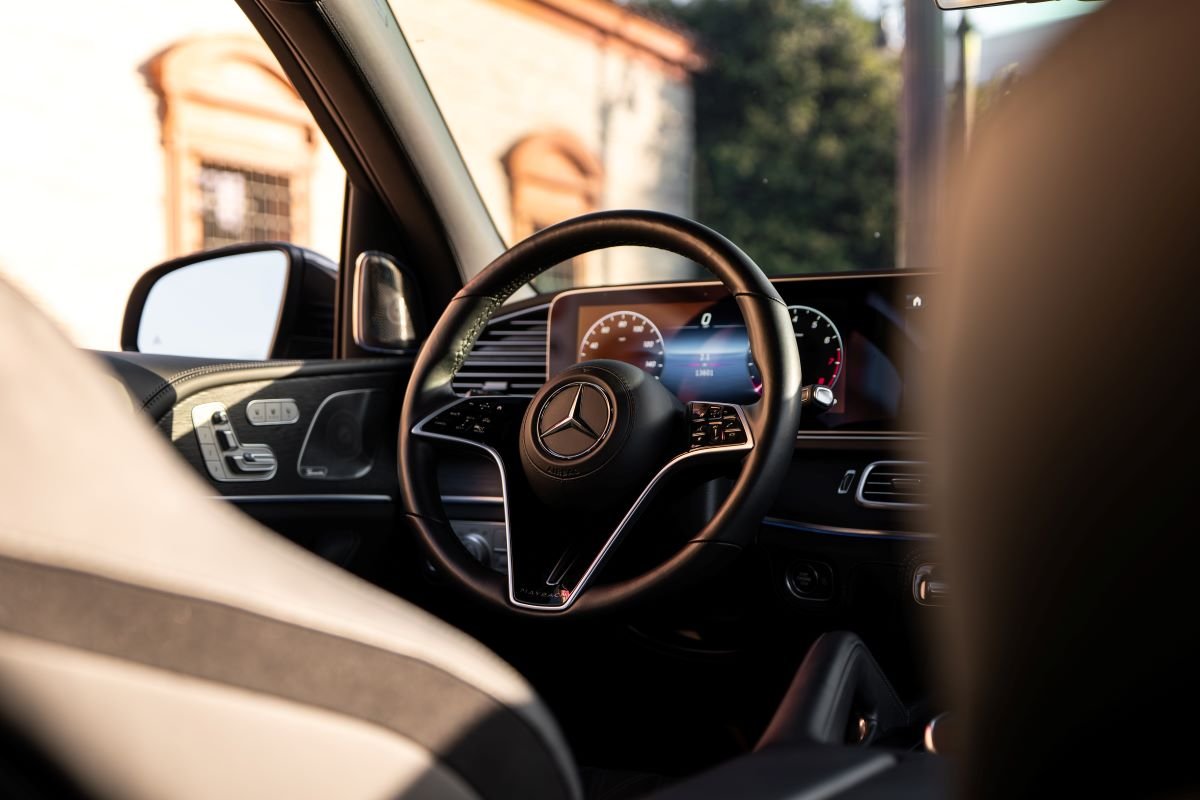 GLS Maybach GLS 600 Rental in Los Angeles