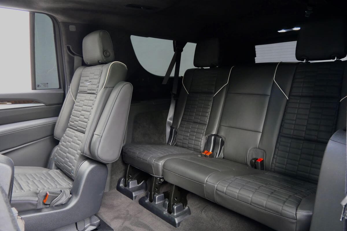2025 Cadillac Escalade Platinum for rent in Los Angeles 2025 Cadillac Escalade Platinum for rent in Los Angeles