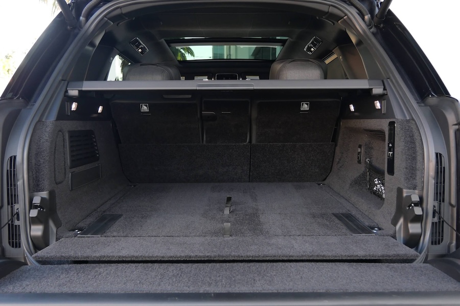 Range Rover SV 2023 For Rental