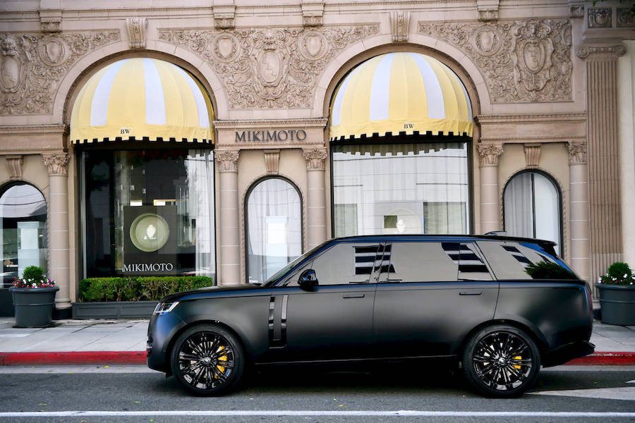 Luxury Range Rover P530 LWB 2023 Matte Black For Rent in Los Angeles Luxury Range Rover P530 LWB 2023 Matte Black For Rent in Los Angeles