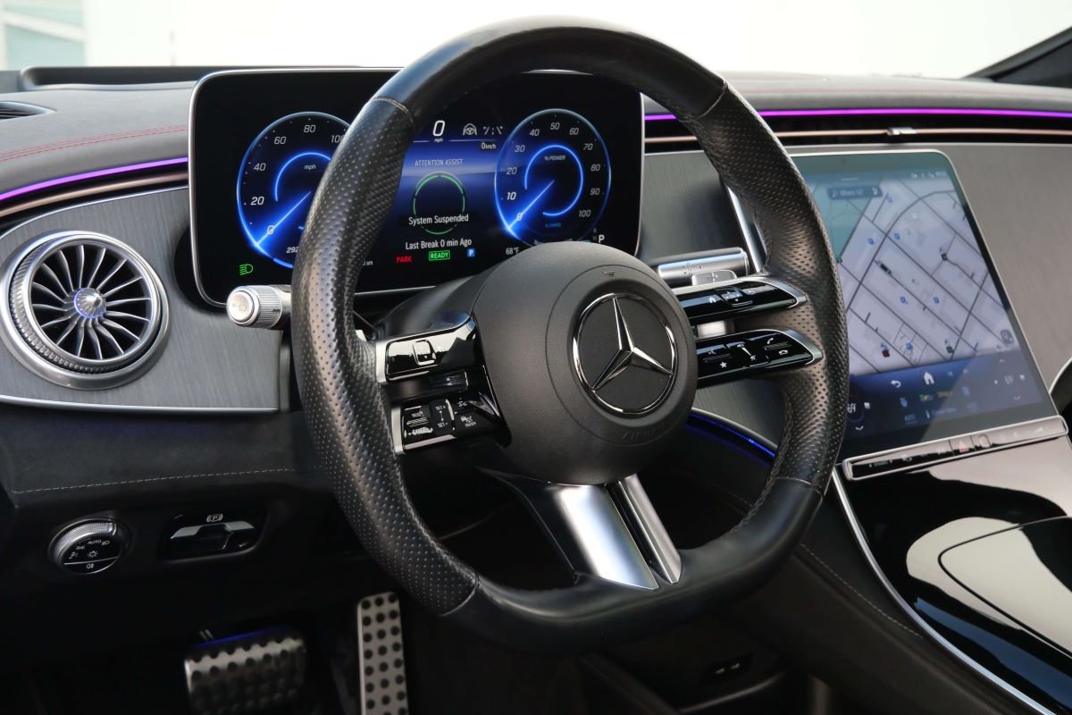 rent a Mercedes-Benz EQS 450 in LAX rent a Mercedes-Benz EQS 450 in LAX