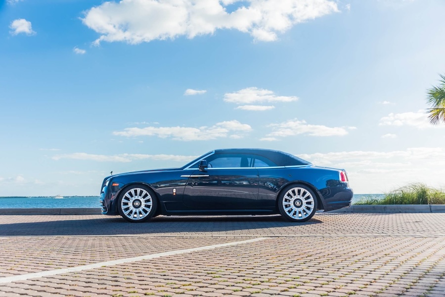 Rent a Rolls-Royce Dawn