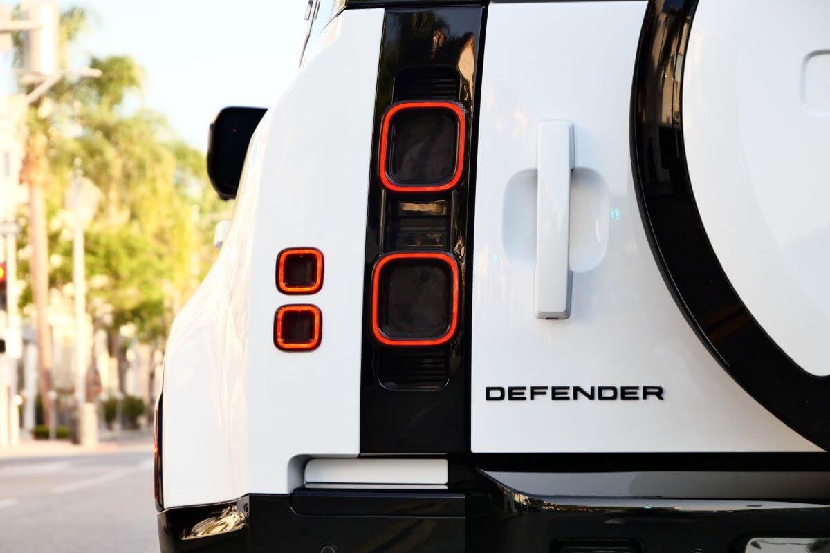 Range Rover Defender 2025 in LA For Rent